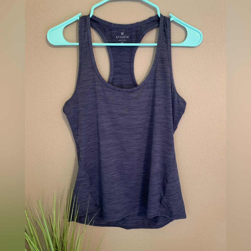 Athleta sleeveless Razorback tank. Size XS.